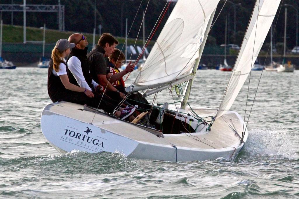 Etchells Invitation Series - November 3, 2015 © Richard Gladwell www.photosport.co.nz